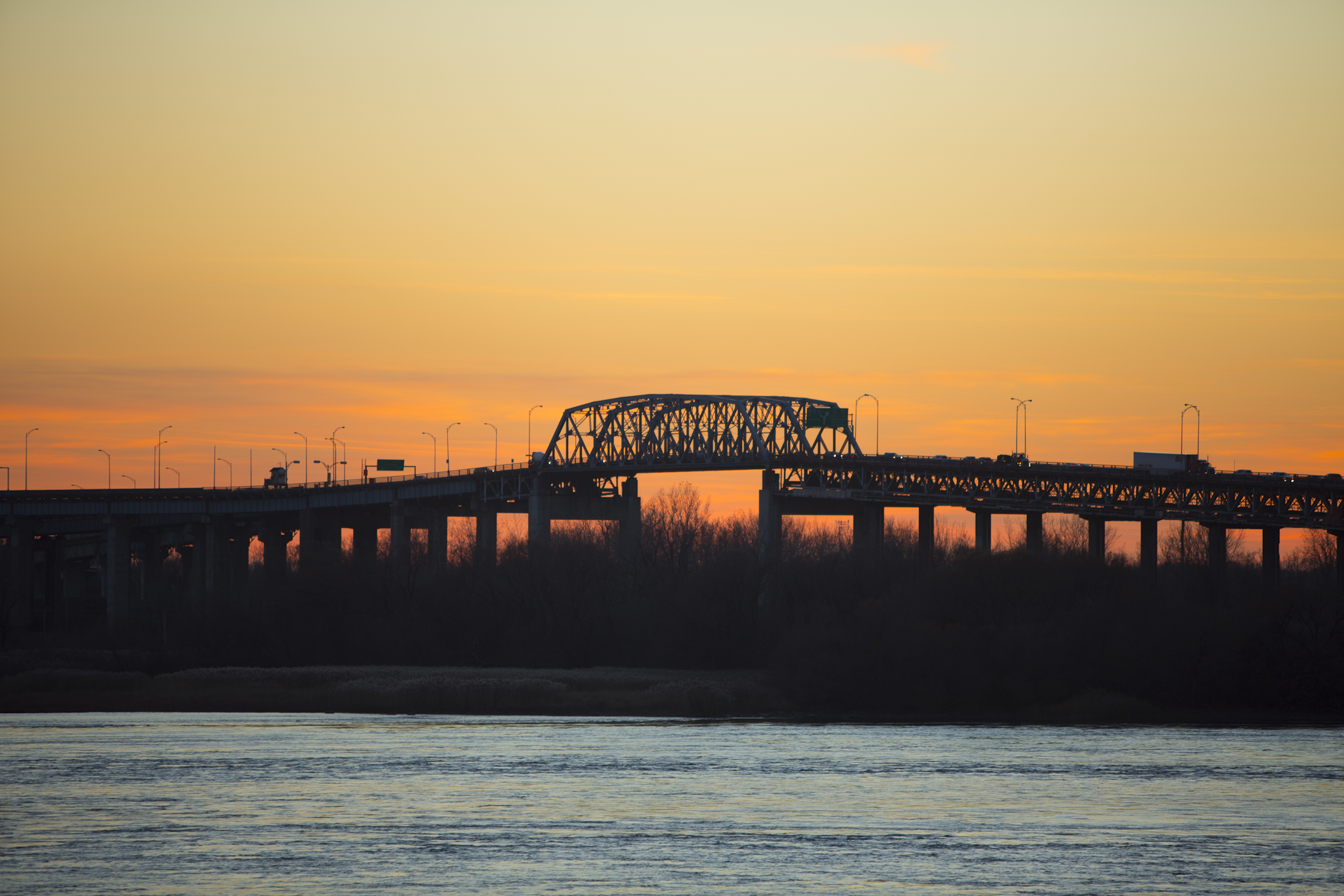 Honoré-Mercier Bridge